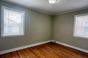 5431 S Natoma Ave, Chicago, IL 60638 - Photo 9