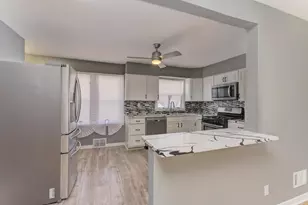 353 W Hickory St, Chicago Heights, IL 60411 - Photo 5