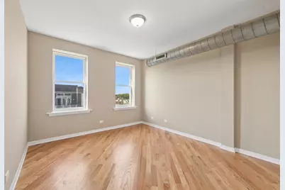 3550 W Montrose Avenue #502, Chicago, IL 60618 - Photo 9