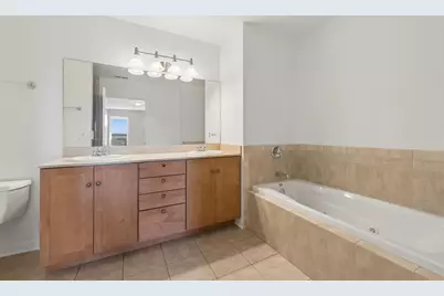 3550 W Montrose Avenue #502, Chicago, IL 60618 - Photo 7