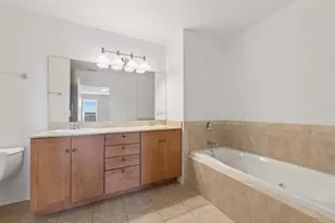 3550 W Montrose Ave, Chicago, IL 60618 - Photo 7