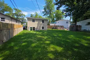 217 S Channel Dr, Round Lake Beach, IL 60073 - Photo 17