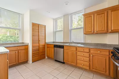 1235.5 Ridge Avenue, Evanston, IL 60202 - Photo 7