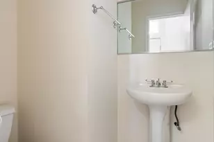 1235 5 Ridge Ave, Evanston, IL 60202 - Photo 15