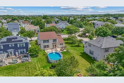 296 W Daisy Circle, Romeoville, IL 60446 - Photo 9