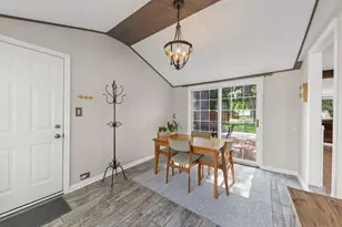 2304 Meadow Dr, Rolling Meadows, IL 60008 - Photo 5
