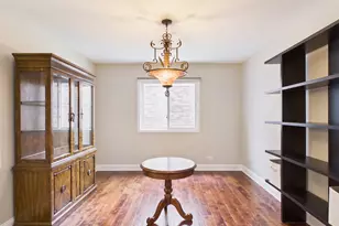 2541 Cobblewood Dr, Northbrook, IL 60062 - Photo 11