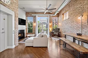2117 W Belmont Ave, Chicago, IL 60618 - Photo 5