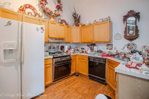 456 E Reader St, Elburn, IL 60119 - Photo 5