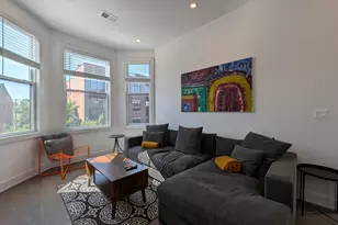 2120 W Belmont Ave, Chicago, IL 60618 - Photo 3