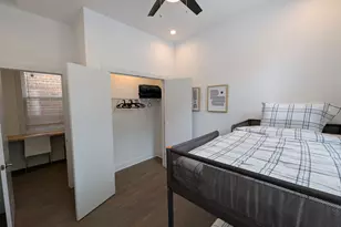 2120 W Belmont Ave, Chicago, IL 60618 - Photo 9