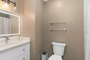1559 Laurel Oaks Dr, Streamwood, IL 60107 - Photo 19