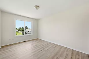 1402 Enborn Dr, Joliet, IL 60431 - Photo 11