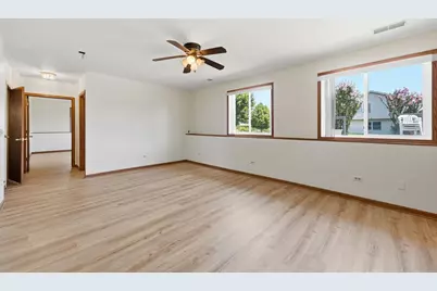 1402 Enborn Drive, Joliet, IL 60431 - Photo 17