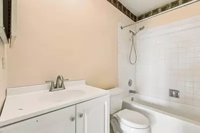 [Address not provided], Cary, IL 60013 - Photo 17