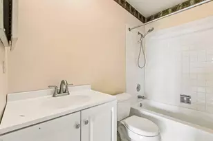 [Address not provided], Cary, IL 60013 - Photo 17