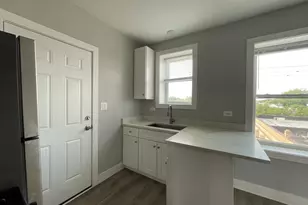 722 N Austin Blvd, Oak Park, IL 60302 - Photo 5