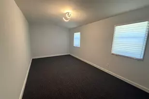 8307 N 2nd St, Machesney Park, IL 61115 - Photo 11