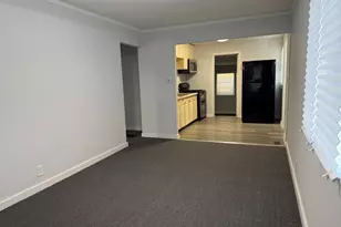 8307 N 2nd St, Machesney Park, IL 61115 - Photo 5