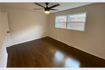 5749 W 63rd Place, Chicago, IL 60638 - Photo 19