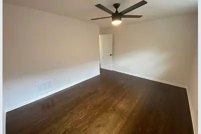 5749 W 63rd Place, Chicago, IL 60638 - Photo 13