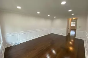 5749 W 63rd Pl, Chicago, IL 60638 - Photo 7