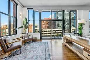 333 W Hubbard St, Chicago, IL 60654 - Photo 9
