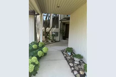 700 Westridge Road, Joliet, IL 60431 - Photo 3