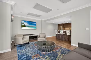 25 E Superior St, Chicago, IL 60611 - Photo 25
