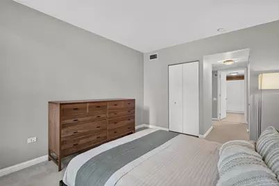 25 E Superior Street #1006, Chicago, IL 60611 - Photo 11