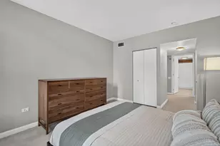 25 E Superior St, Chicago, IL 60611 - Photo 11