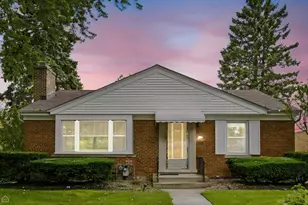 8716 N Harding Ave, Skokie, IL 60076 - Photo 19