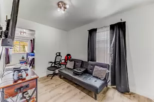 7740 Monitor Ave, Burbank, IL 60459 - Photo 21