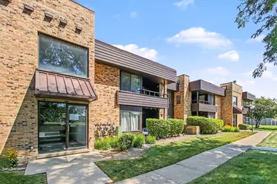 1413 N Sterling Avenue #204, Palatine, IL 60067 - Photo 3