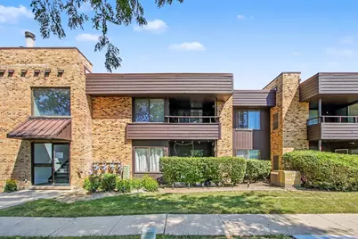 1413 N Sterling Avenue #204, Palatine, IL 60067 - Photo 1