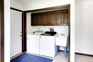 249 Wilshire Rd, Lake Forest, IL 60045 - Photo 23