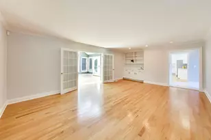 249 Wilshire Rd, Lake Forest, IL 60045 - Photo 11