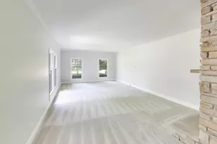 249 Wilshire Rd, Lake Forest, IL 60045 - Photo 7