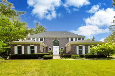 249 Wilshire Road, Lake Forest, IL 60045 - Photo 1