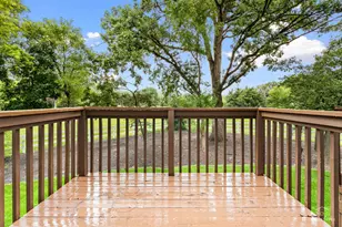 1115 Huntwyck Ct, Elgin, IL 60120 - Photo 11