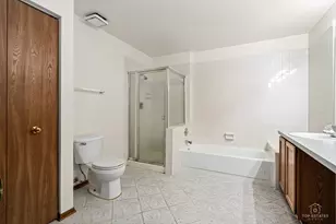 1115 Huntwyck Ct, Elgin, IL 60120 - Photo 19
