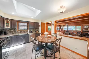 513 W Division St, Itasca, IL 60143 - Photo 5