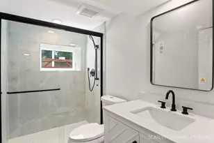 237 Terry Ln, Villa Park, IL 60181 - Photo 19