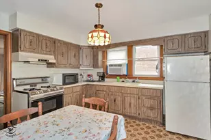 4534 S Karlov Ave, Chicago, IL 60632 - Photo 9