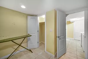 8805 Oriole Ave, Morton Grove, IL 60053 - Photo 21