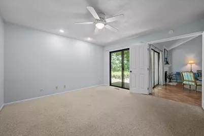 42W466 Red Bud Court, Saint Charles, IL 60175 - Photo 11