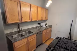 1205 W Sherwin Ave, Chicago, IL 60626 - Photo 7