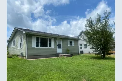 320 S Hubbard Avenue, Orangeville, IL 62939 - Photo 1