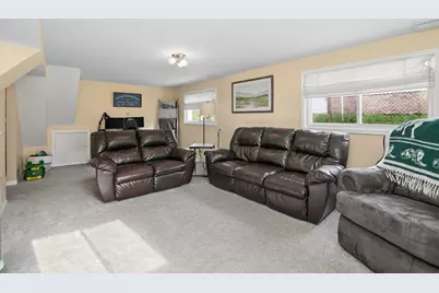 16472 Terry Lane, Oak Forest, IL 60452 - Photo 15