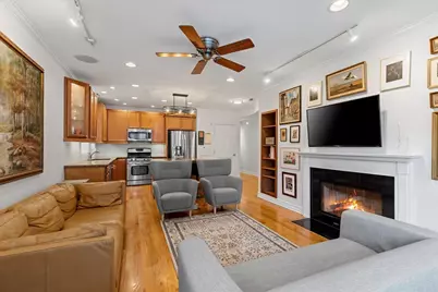 2449 W Foster Avenue #1E, Chicago, IL 60625 - Photo 7